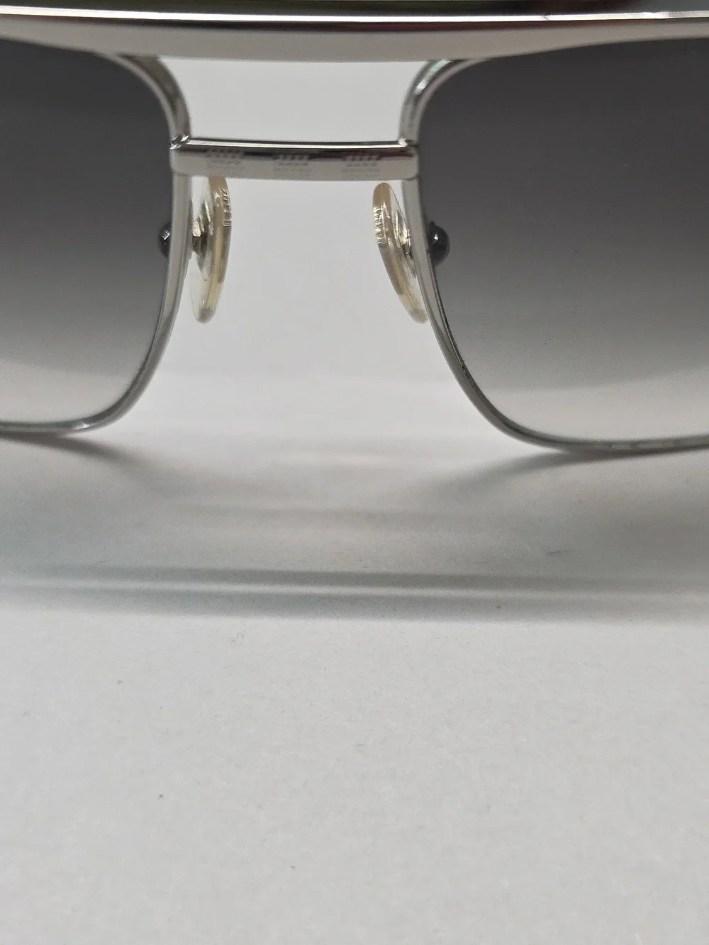 Louis Vuitton Attitude Z0260U Men’s Silver Frame Sunglasses PreOwned - Picture 5 of 10